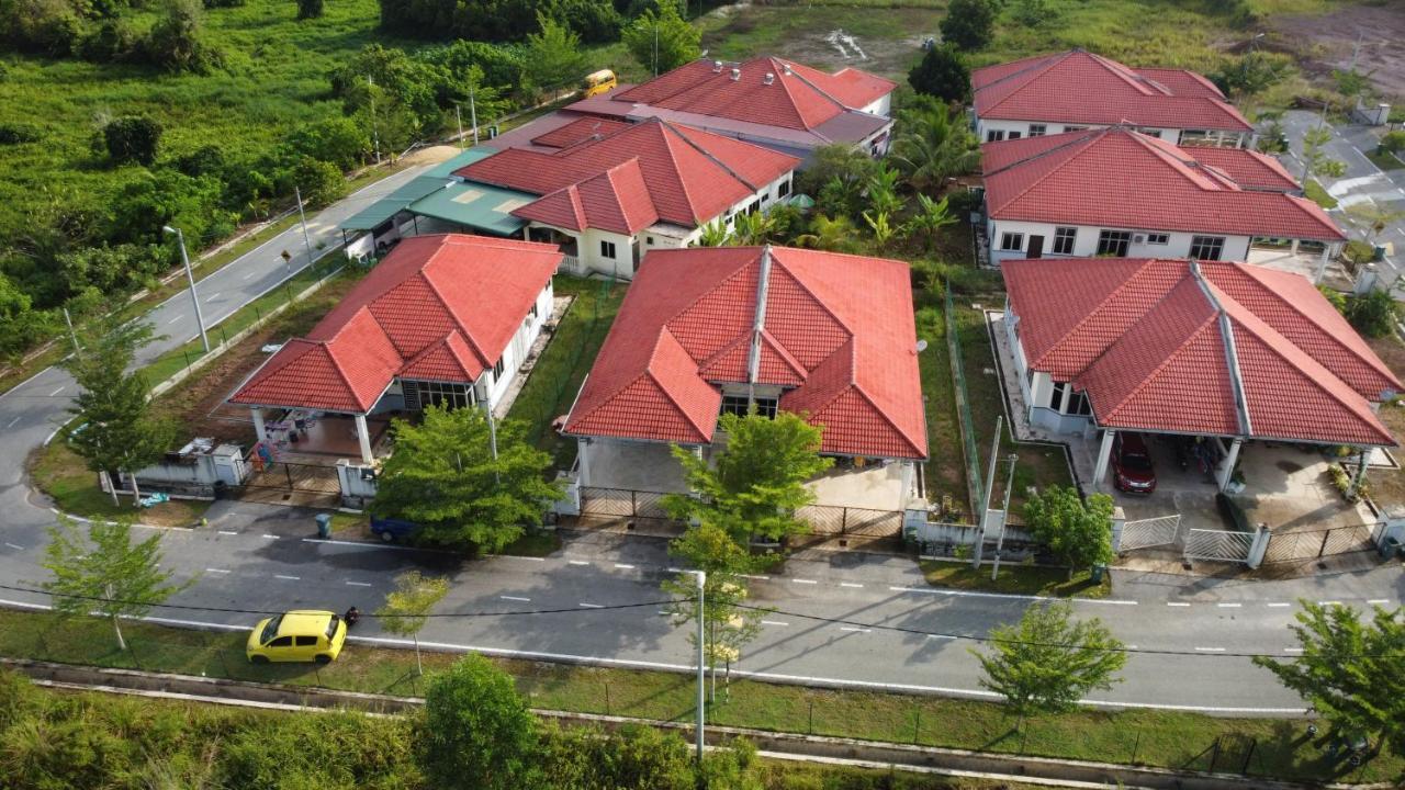 Patin Guest House @Desa Telok Ira, Temerloh Pahang Kampong Paya Kerinau ภายนอก รูปภาพ