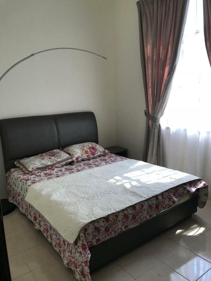 Patin Guest House @Desa Telok Ira, Temerloh Pahang Kampong Paya Kerinau ภายนอก รูปภาพ